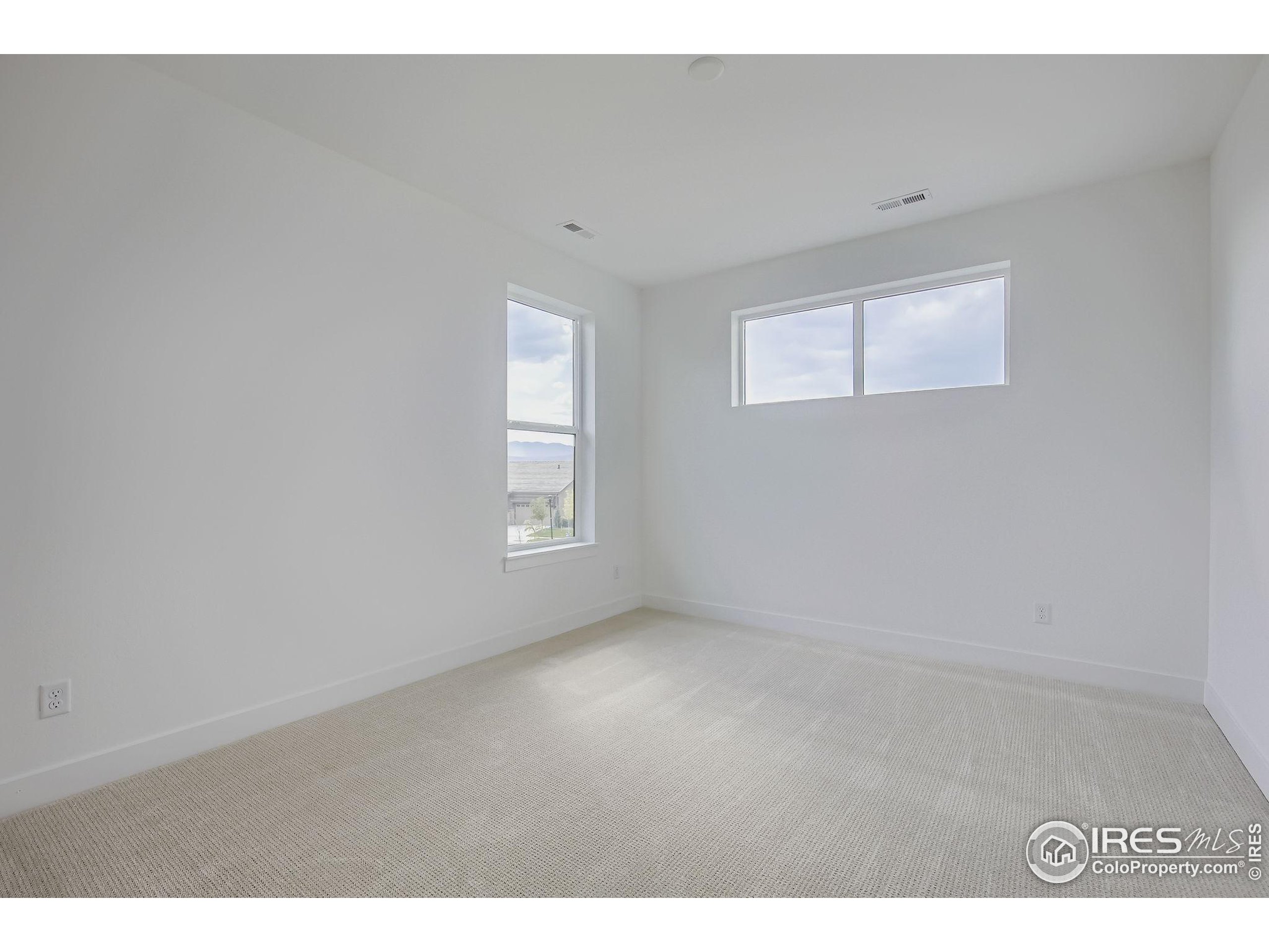 Berthoud, Colorado, 80513, United States, 3 Bedrooms Bedrooms, ,3 BathroomsBathrooms,Residential,For Sale,1826688