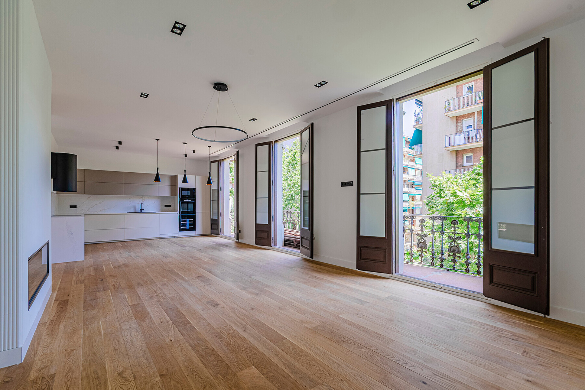  Renovated apartment with 4 bedrooms in Eixample Dreta - 物件實景
