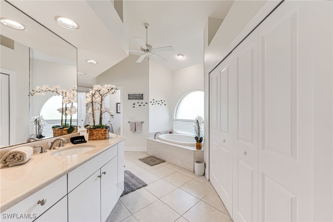 Cape Coral, Florida, 33914, United States, 5 Bedrooms Bedrooms, ,5 BathroomsBathrooms,Residential,For Sale,1802187