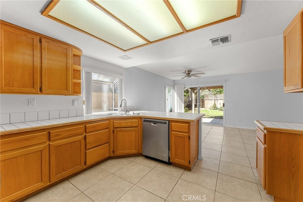 Yucaipa, California, 92399, United States, 3 Bedrooms Bedrooms, ,3 BathroomsBathrooms,Residential,For Sale,1978700