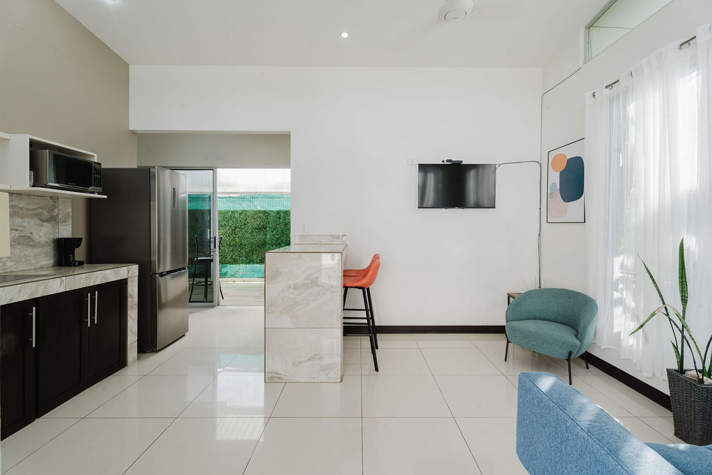 1.1km on Ent. a Islas Damas, off Costanera 34, pro, Quepos, Puntarenas, CR, 10 Bedrooms Bedrooms, ,6 BathroomsBathrooms,Residential,For Sale,1.1km on Ent. a Islas Damas, off Costanera 34, pro,1629989