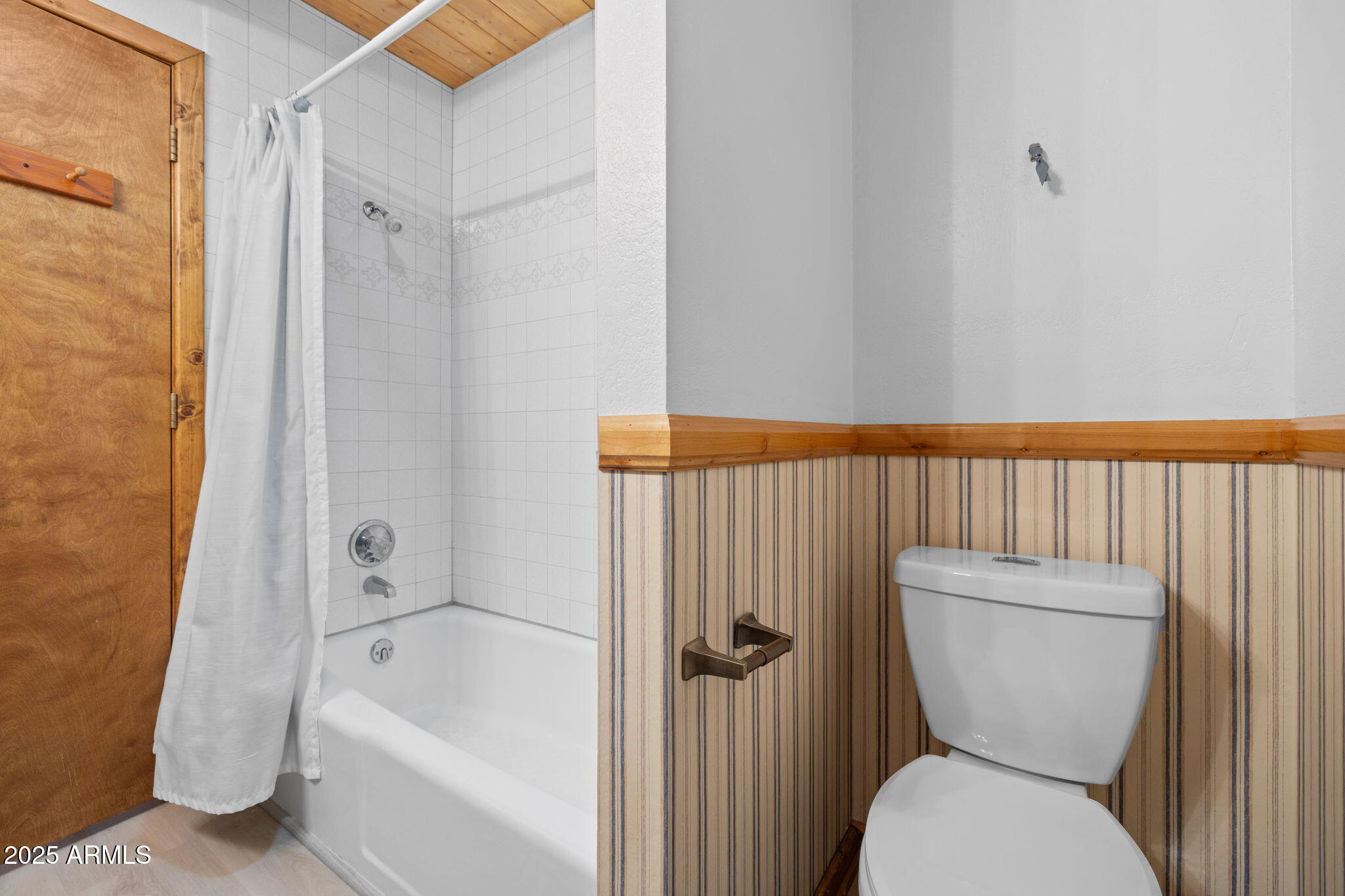 Flagstaff, Arizona, 86004, United States, 3 Bedrooms Bedrooms, ,2 BathroomsBathrooms,Residential,For Sale,1866568