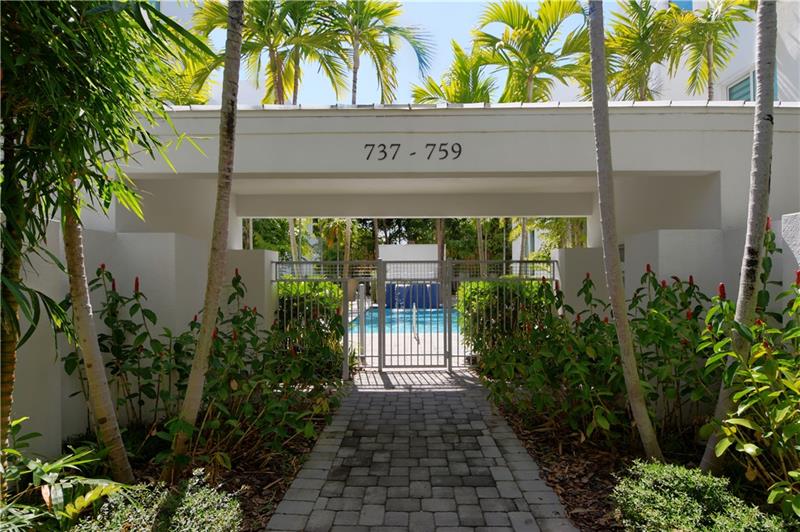 Fort Lauderdale, Florida, 33304, United States, 3 Bedrooms Bedrooms, ,4 BathroomsBathrooms,Residential,For Sale,1793977