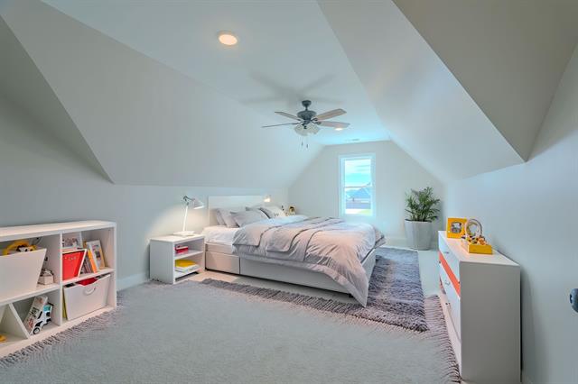 Muscle Shoals, Alabama, 35661, United States, 5 Bedrooms Bedrooms, ,3 BathroomsBathrooms,Residential,For Sale,1977314