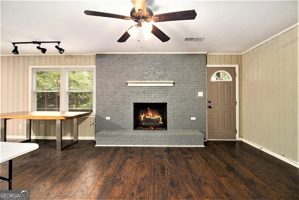 Atlanta, Georgia, 30328, United States, 4 Bedrooms Bedrooms, ,3 BathroomsBathrooms,Residential,For Sale,1858983