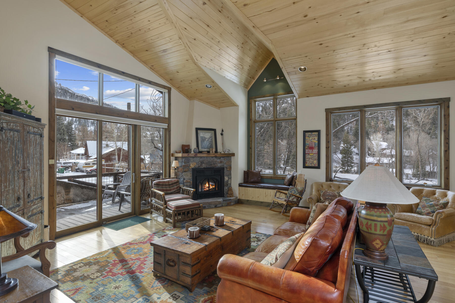  Mission Rock Residential Triplex in Downtown Ouray - 物件實景