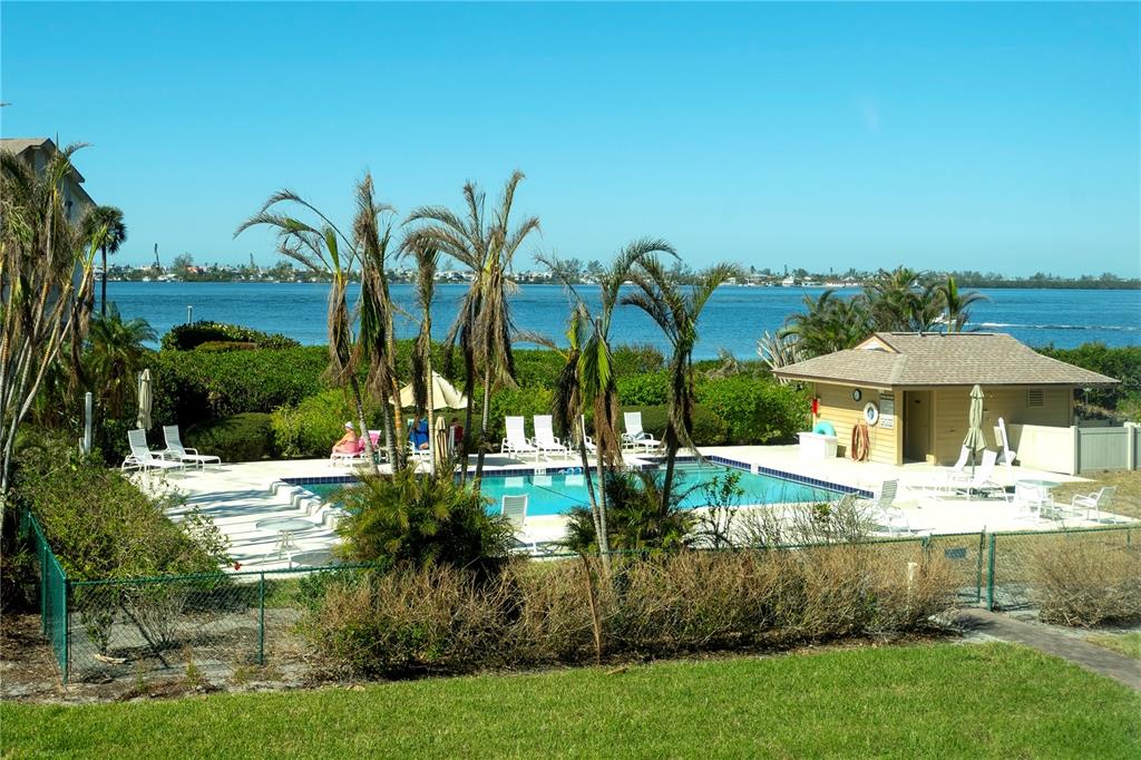 Cortez, Florida, 34215, United States, 3 Bedrooms Bedrooms, ,3 BathroomsBathrooms,Residential,For Sale,1988001