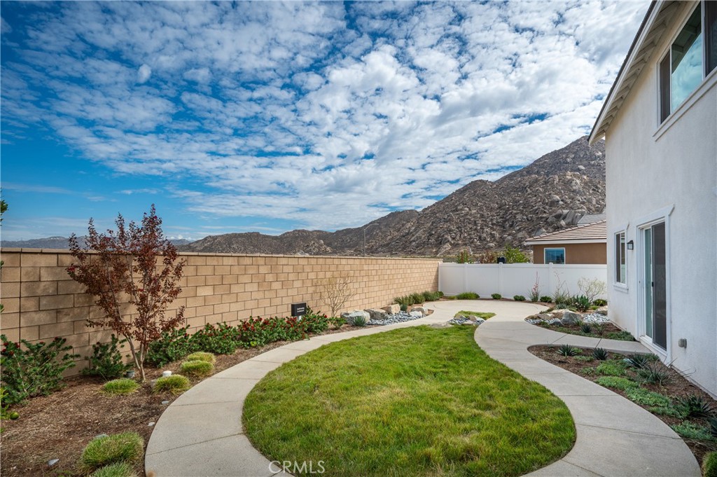 Menifee, California, 92585, United States, 4 Bedrooms Bedrooms, ,3 BathroomsBathrooms,Residential,For Sale,1983884