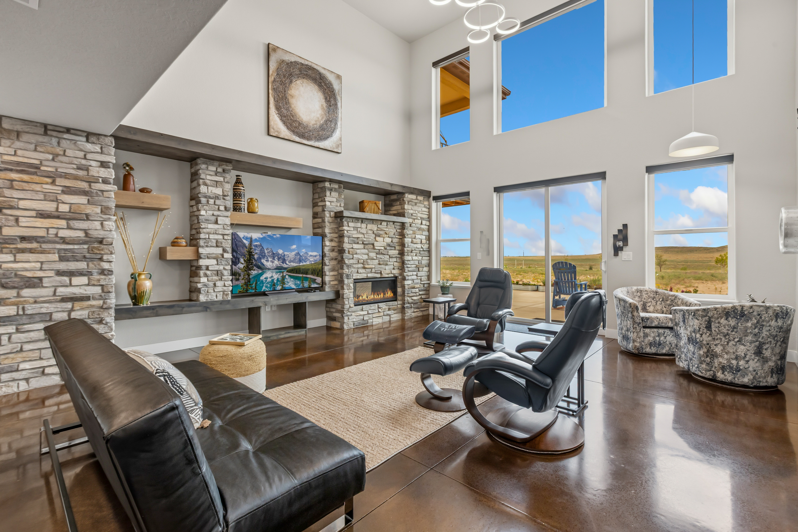  Custom-Built Home in the Highly Sought-After Pelican Lake Ranch Community - 物件實景