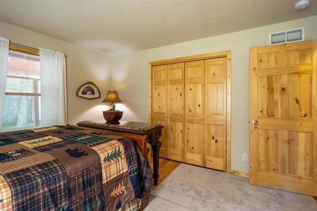 Rhinelander, Wisconsin, 54501, United States, 3 Bedrooms Bedrooms, ,3 BathroomsBathrooms,Residential,For Sale,1908490