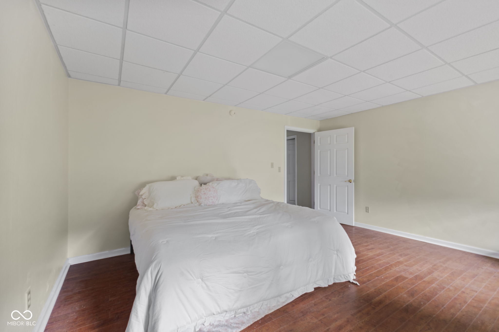 Greencastle, Indiana, 46135, United States, 4 Bedrooms Bedrooms, ,3 BathroomsBathrooms,Residential,For Sale,2049486