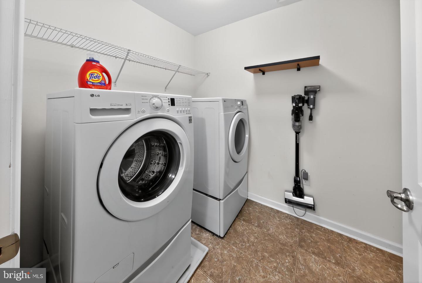 Middletown, Delaware, 19709, United States, 5 Bedrooms Bedrooms, ,4 BathroomsBathrooms,Residential,For Sale,1961312