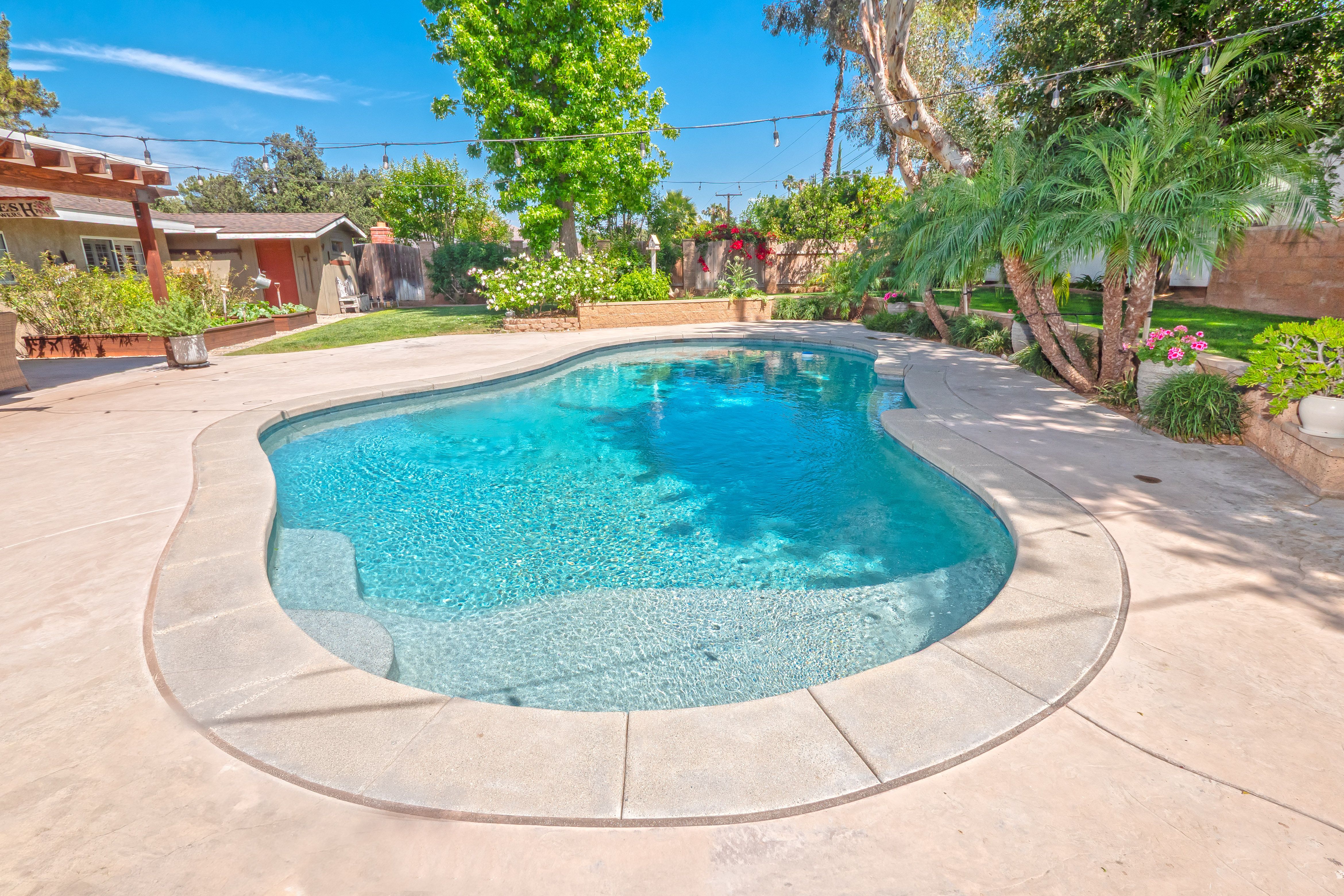  2372 Shadow Hill Drive, Riverside, CA 92506 - 物件實景