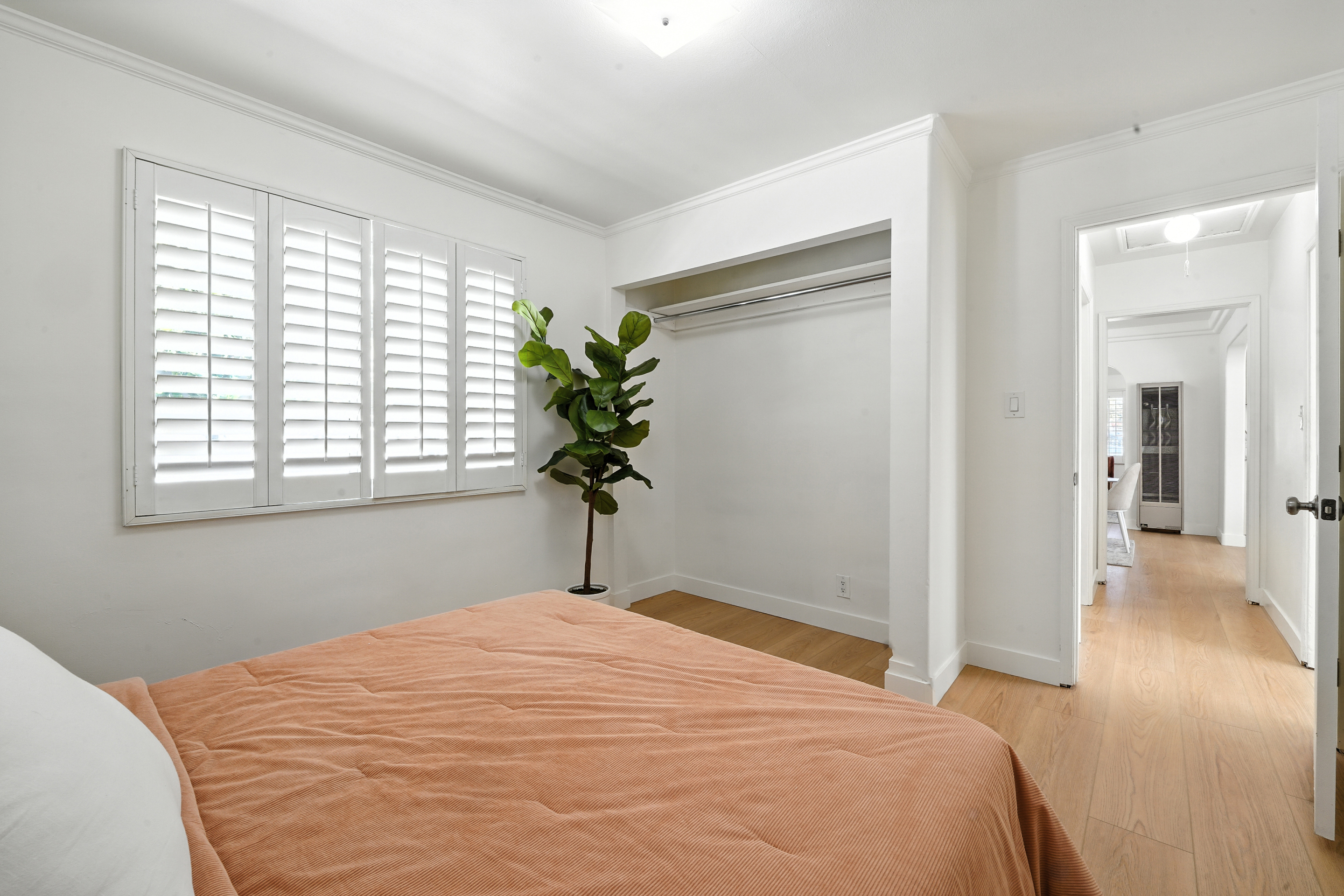 Los Angeles, California, 90042, United States, 3 Bedrooms Bedrooms, ,3 BathroomsBathrooms,Residential,For Sale,1909729