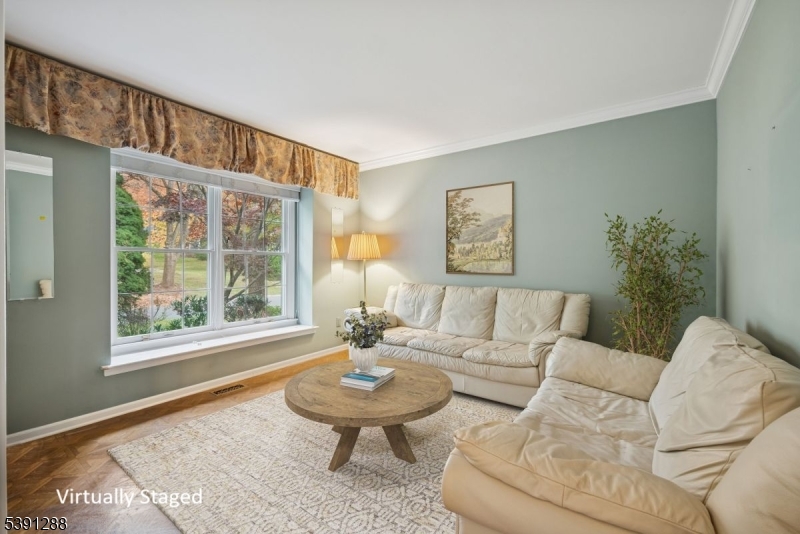 Bedminster Twp., New Jersey, 07921, United States, 2 Bedrooms Bedrooms, ,4 BathroomsBathrooms,Residential,For Sale,1988060