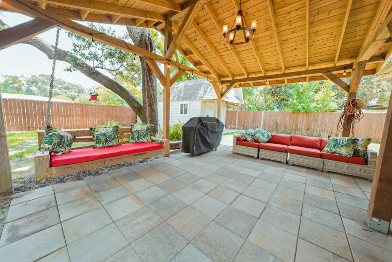 Fort Walton Beach, Florida, 32547, United States, 4 Bedrooms Bedrooms, ,2 BathroomsBathrooms,Residential,For Sale,1943355