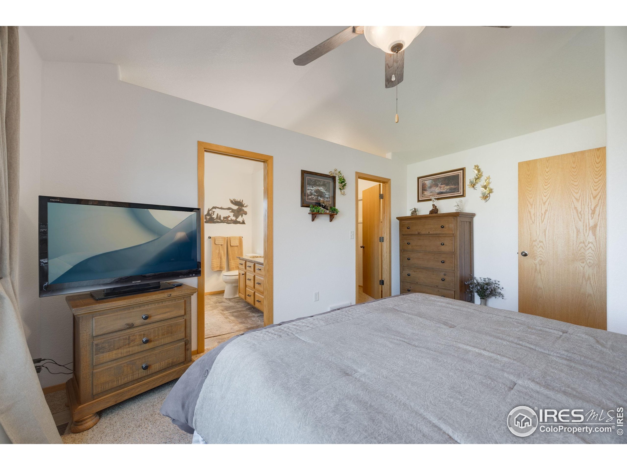 Fort Collins, Colorado, 80526, United States, 3 Bedrooms Bedrooms, ,2 BathroomsBathrooms,Residential,For Sale,1992976