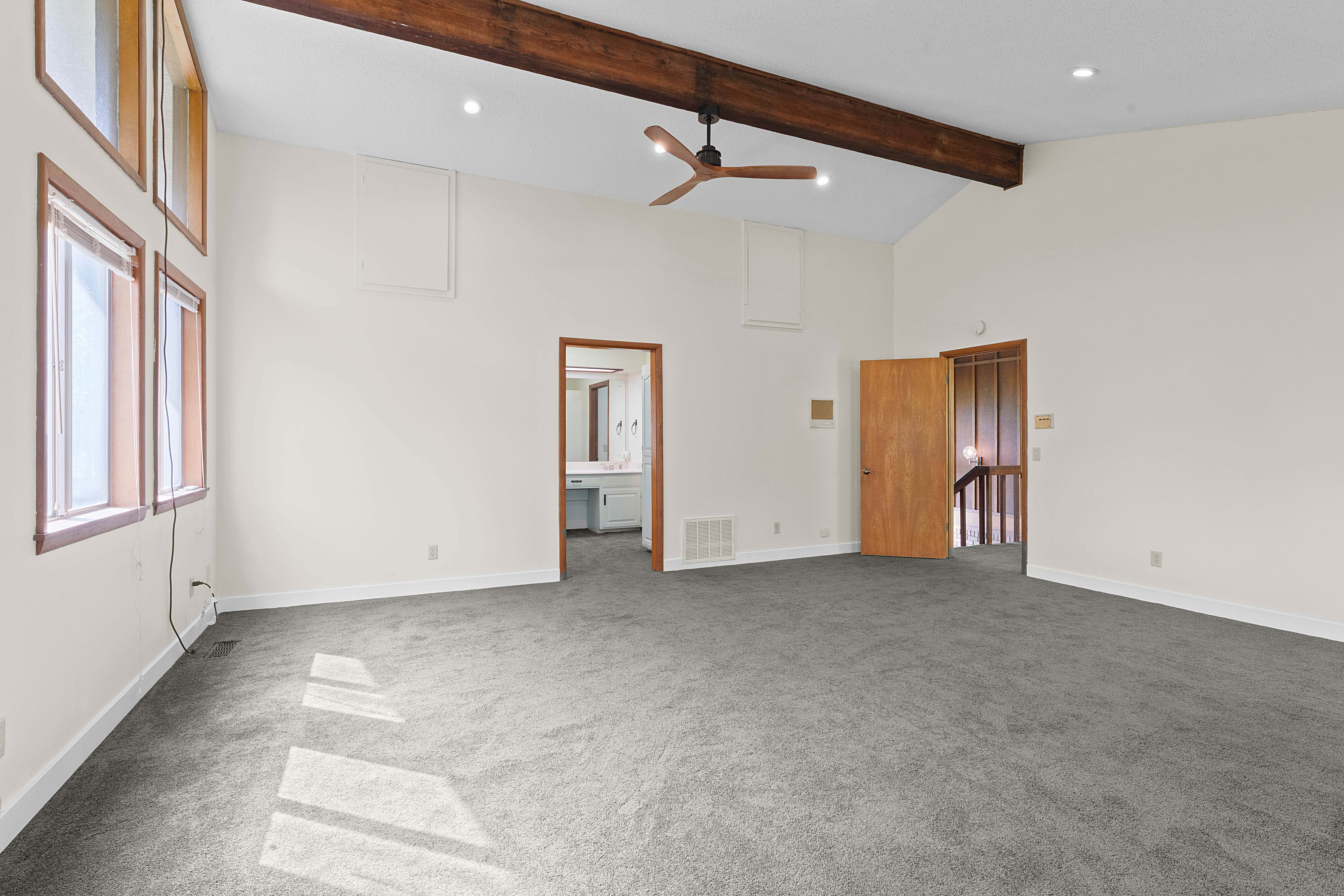 Bentonville, Arkansas, 72712, United States, 3 Bedrooms Bedrooms, ,2 BathroomsBathrooms,Residential,For Sale,1846586