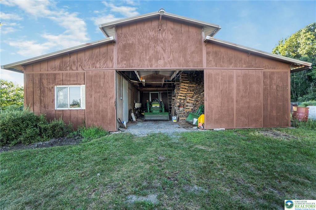 New Tripoli, Pennsylvania, 18066-2432, United States, 3 Bedrooms Bedrooms, ,3 BathroomsBathrooms,Residential,For Sale,1945015