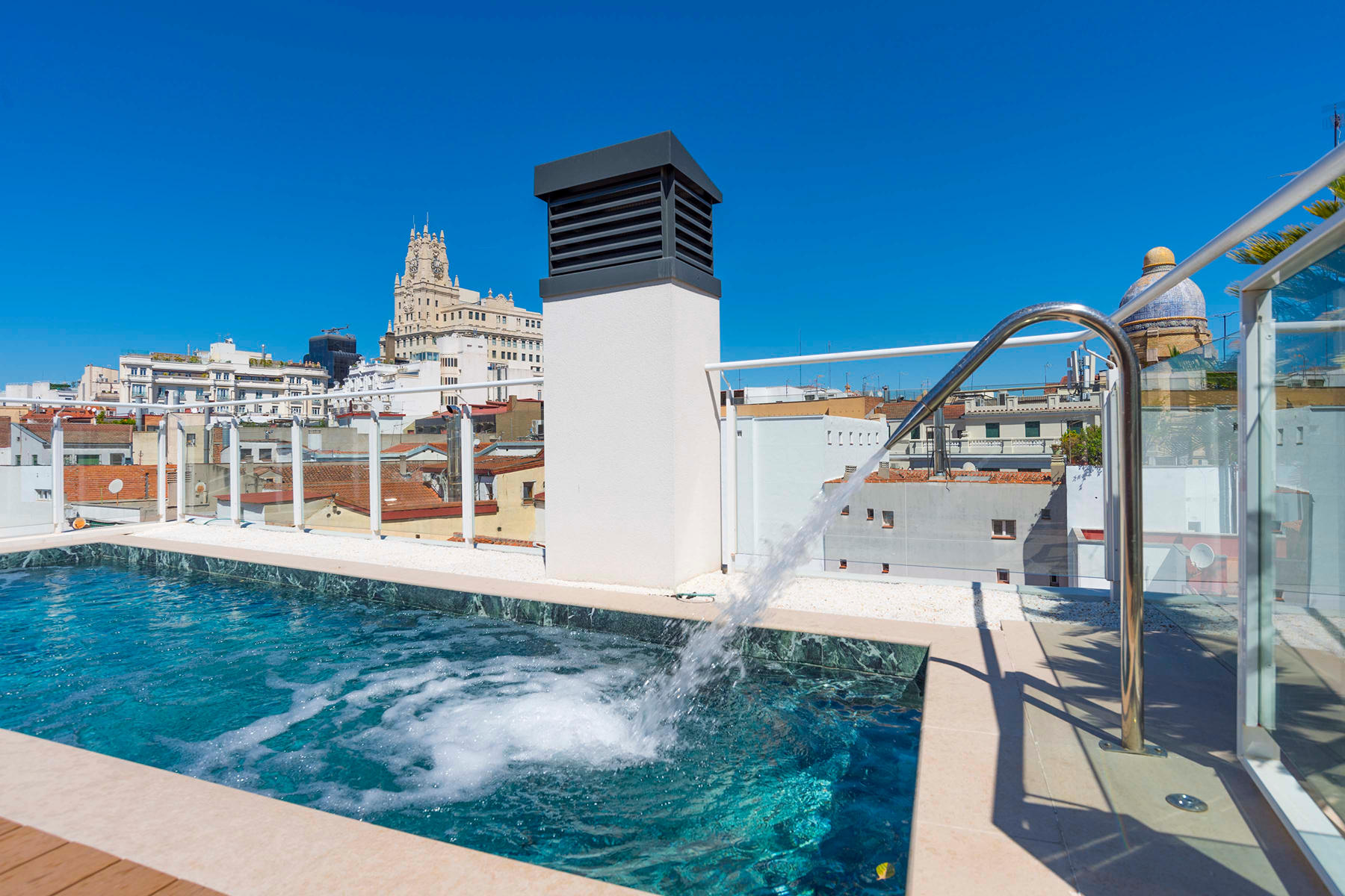  Renovated flat with rooftop and pool near Gran Vía and Metrópolis - 物件實景