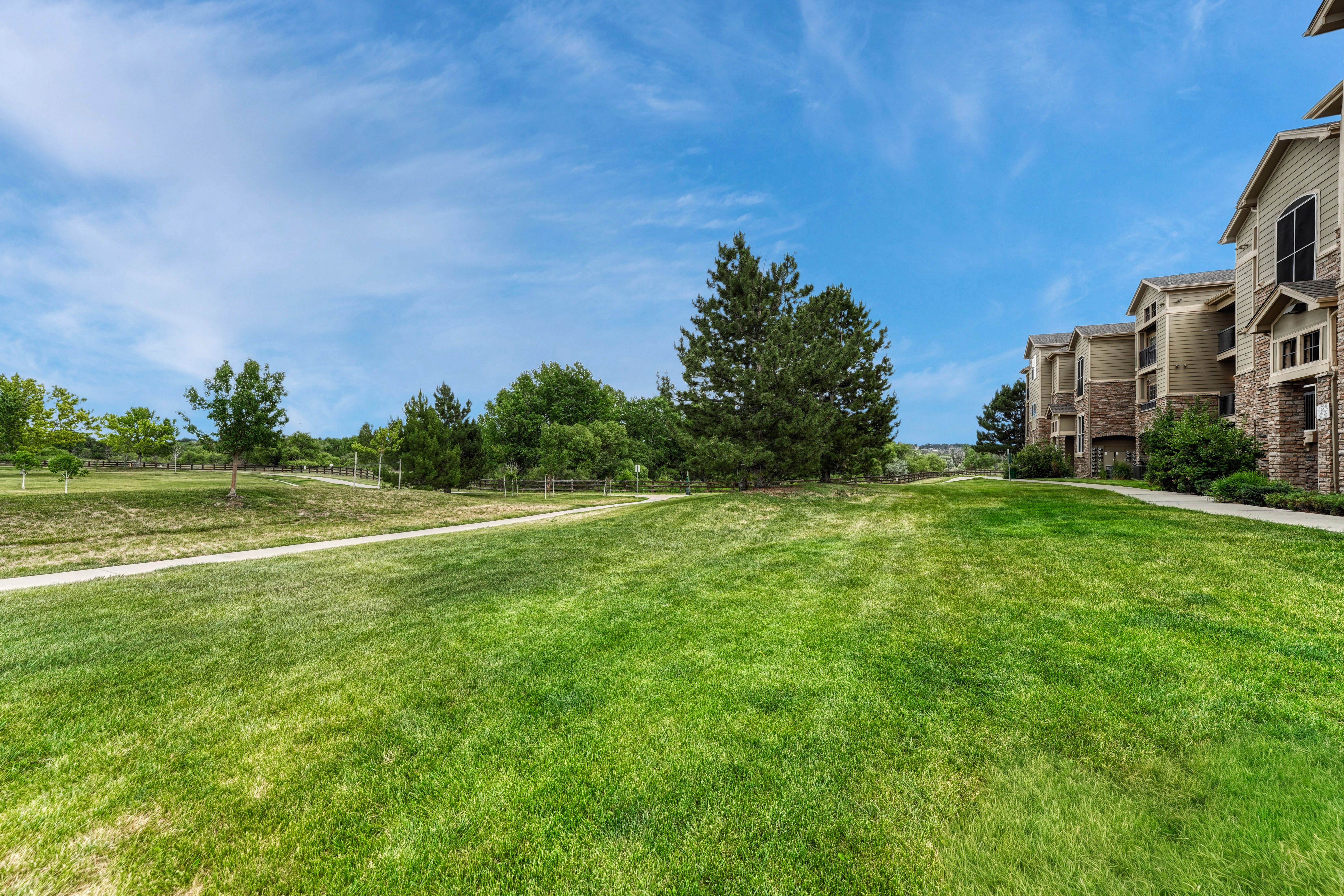  Welcome to Effortless Colorado Living in one of Parker