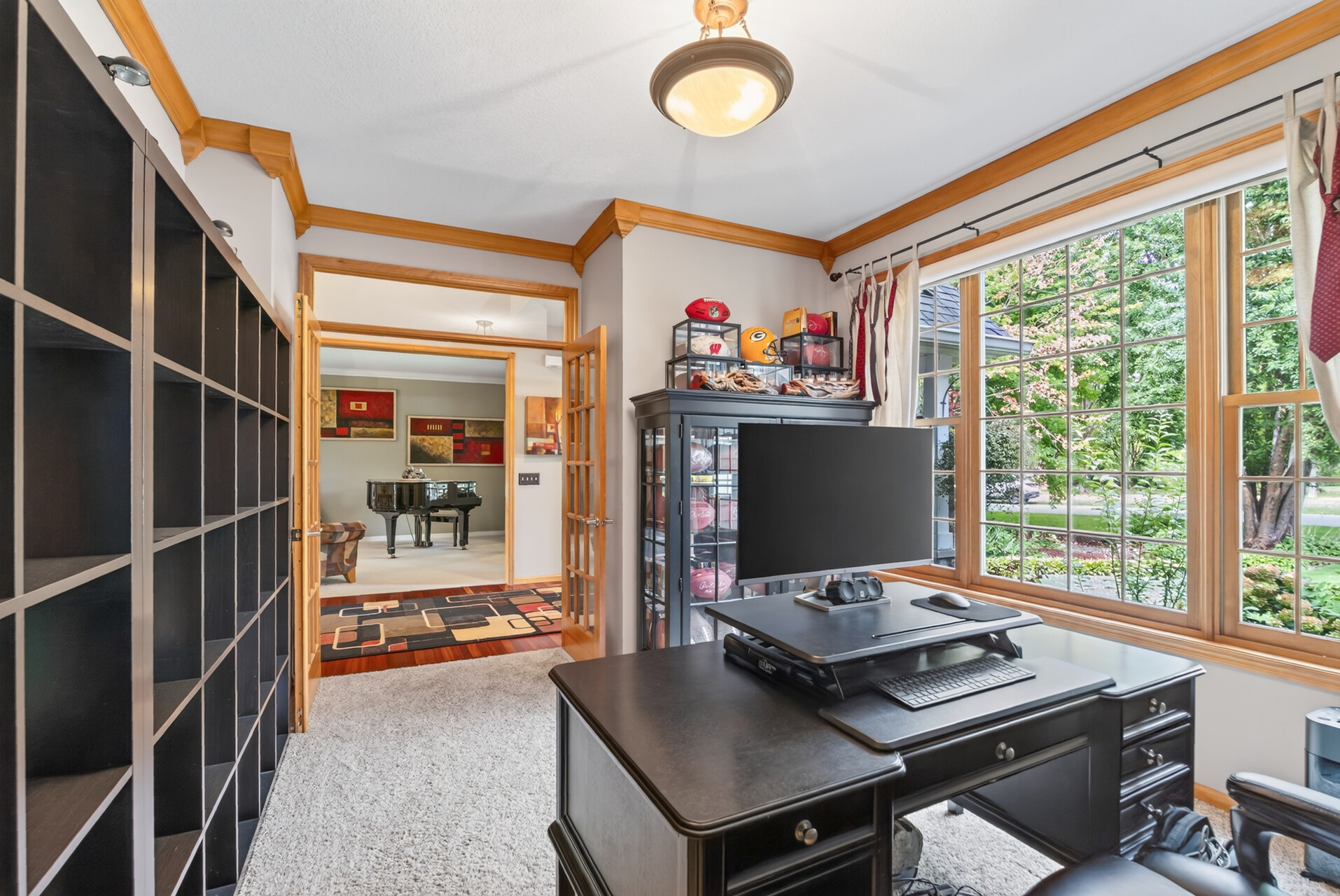  Elegant Fox Ridge Retreat with Exceptional Entertaining Spaces - 物件實景