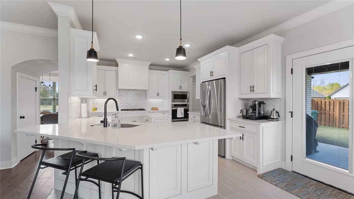 Bentonville, Arkansas, 72713, United States, 4 Bedrooms Bedrooms, ,3 BathroomsBathrooms,Residential,For Sale,1989403