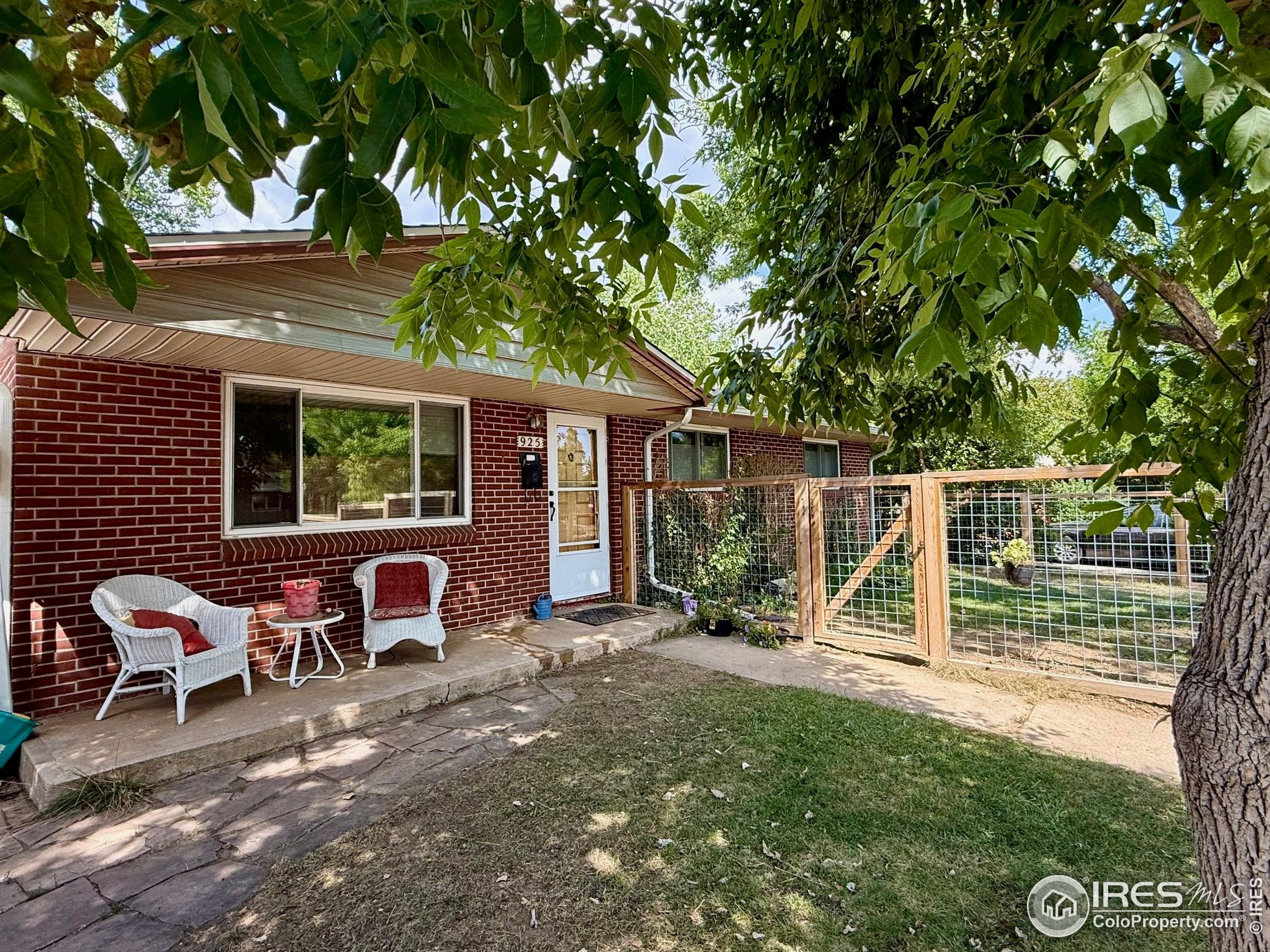 Boulder, Colorado, 80303, United States, 3 Bedrooms Bedrooms, ,2 BathroomsBathrooms,Residential,For Sale,1953346