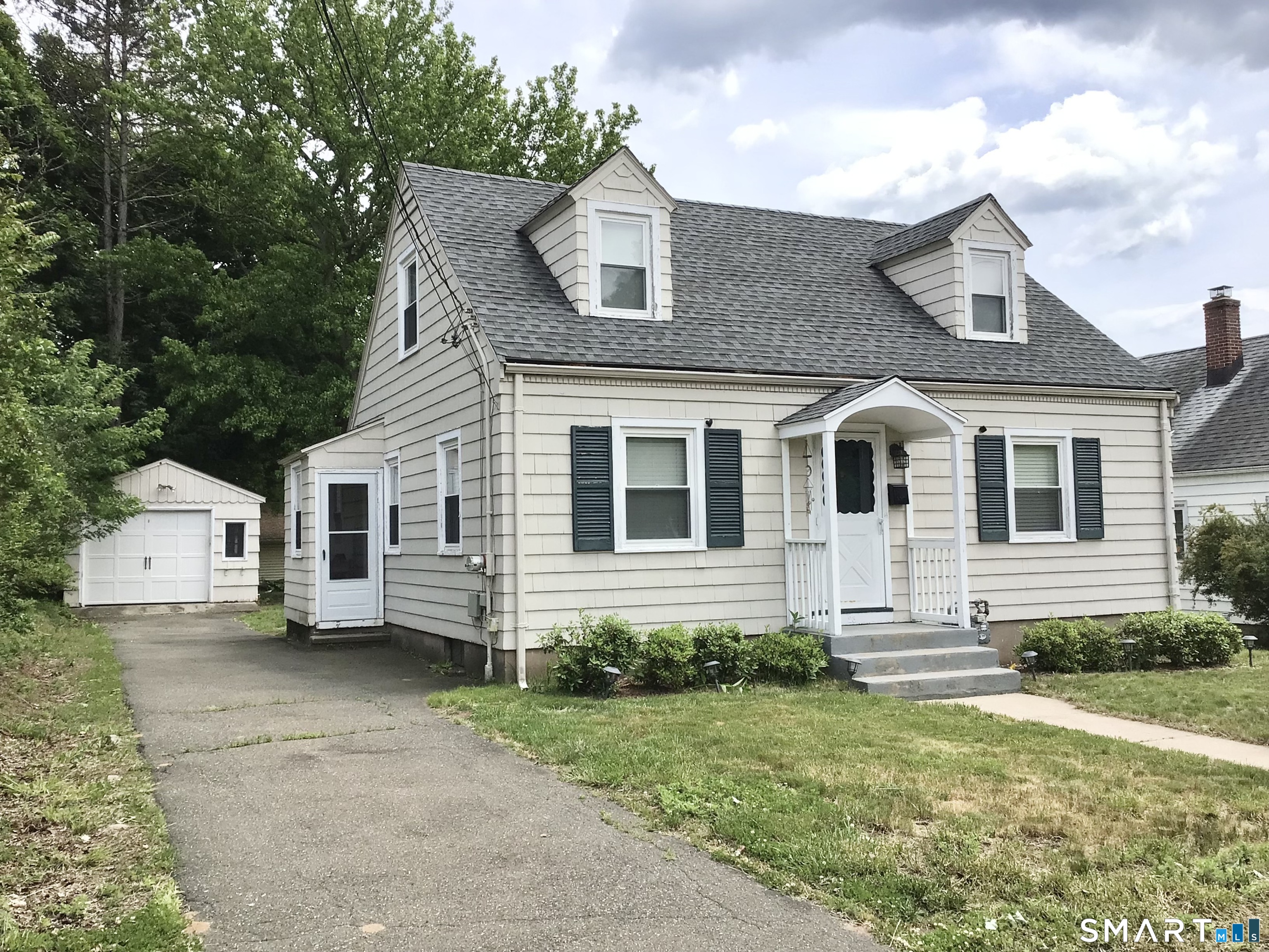 Thayer Rd, Hamden, CT 06514 #1