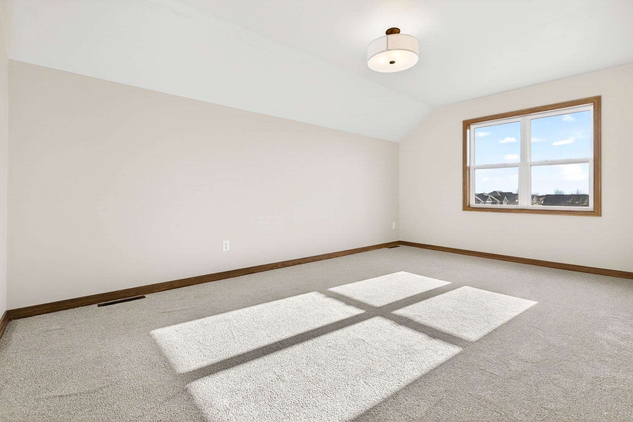Appleton, Wisconsin, 54915, United States, 4 Bedrooms Bedrooms, ,3 BathroomsBathrooms,Residential,For Sale,2048144