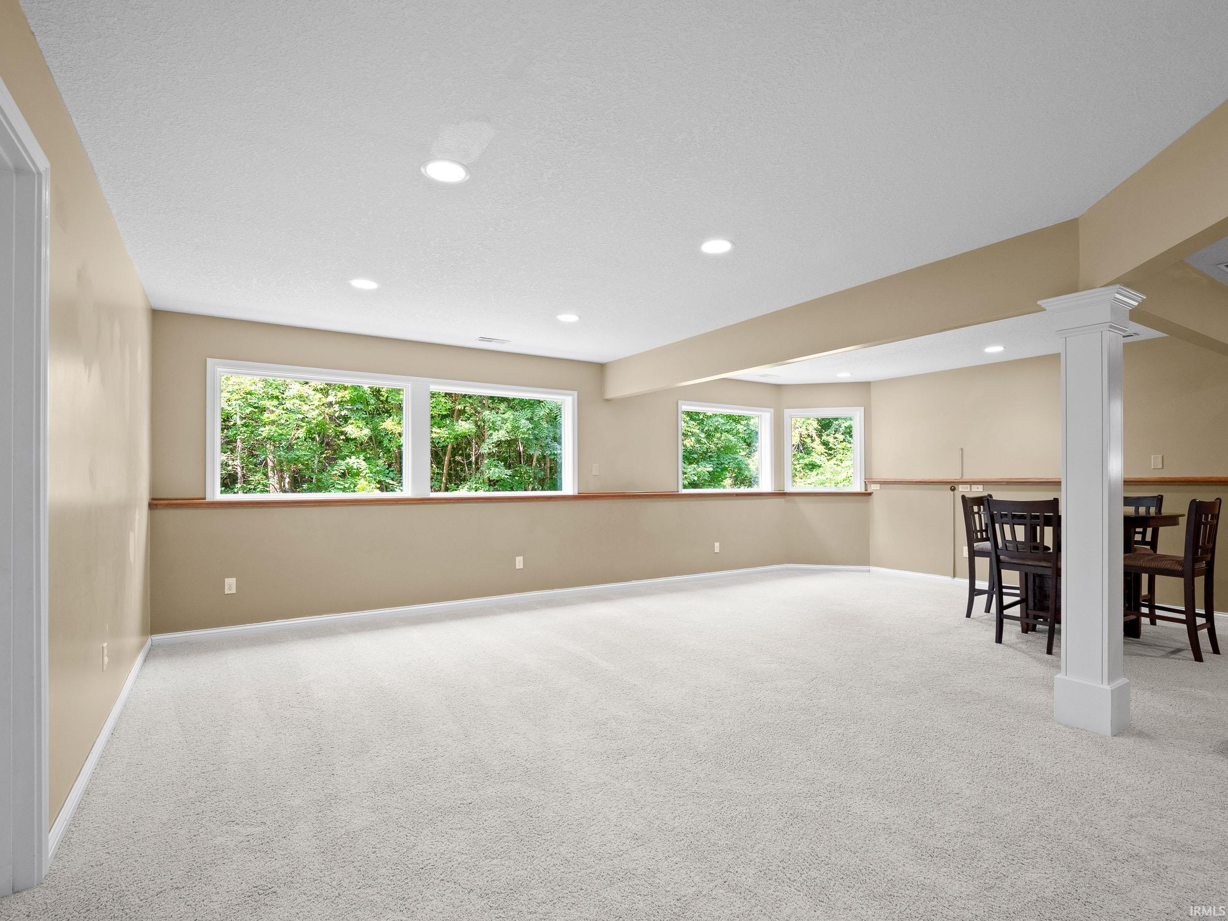 Fort Wayne, Indiana, 46814-9194, United States, 5 Bedrooms Bedrooms, ,4 BathroomsBathrooms,Residential,For Sale,1987073