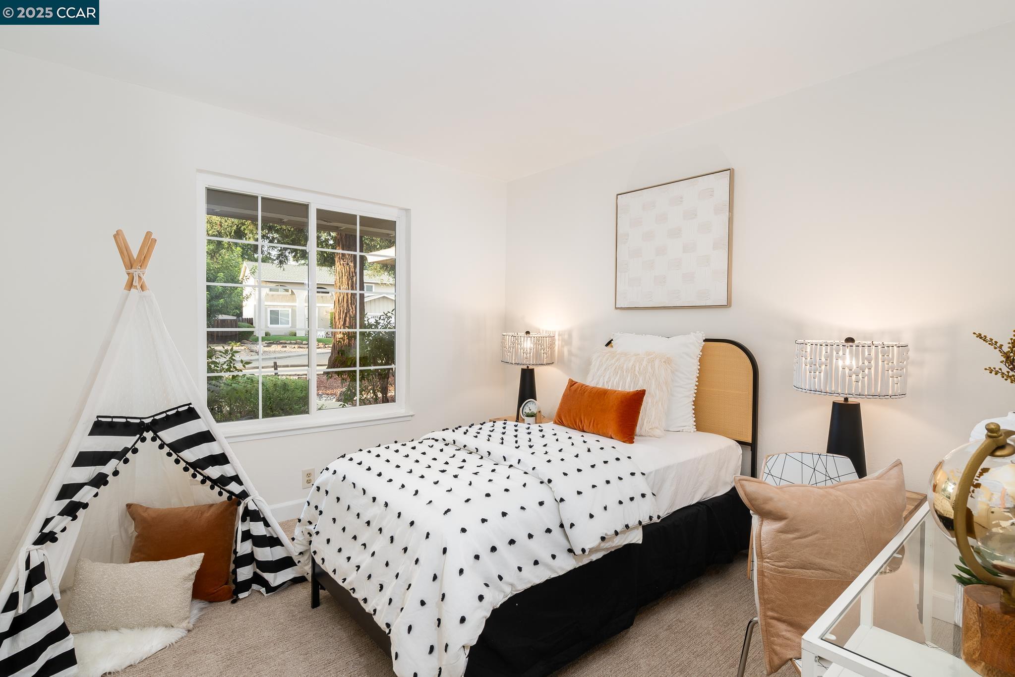 San Ramon, California, 94583, United States, 3 Bedrooms Bedrooms, ,2 BathroomsBathrooms,Residential,For Sale,1992109