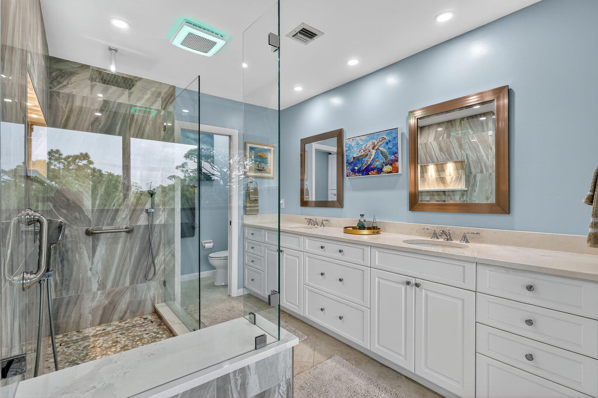 Stuart, Florida, 34997, United States, 3 Bedrooms Bedrooms, ,3 BathroomsBathrooms,Residential,For Sale,1989357