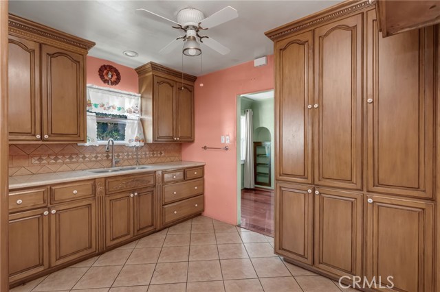 Long Beach, California, 90805, United States, 2 Bedrooms Bedrooms, ,1 BathroomBathrooms,Residential,For Sale,2009290