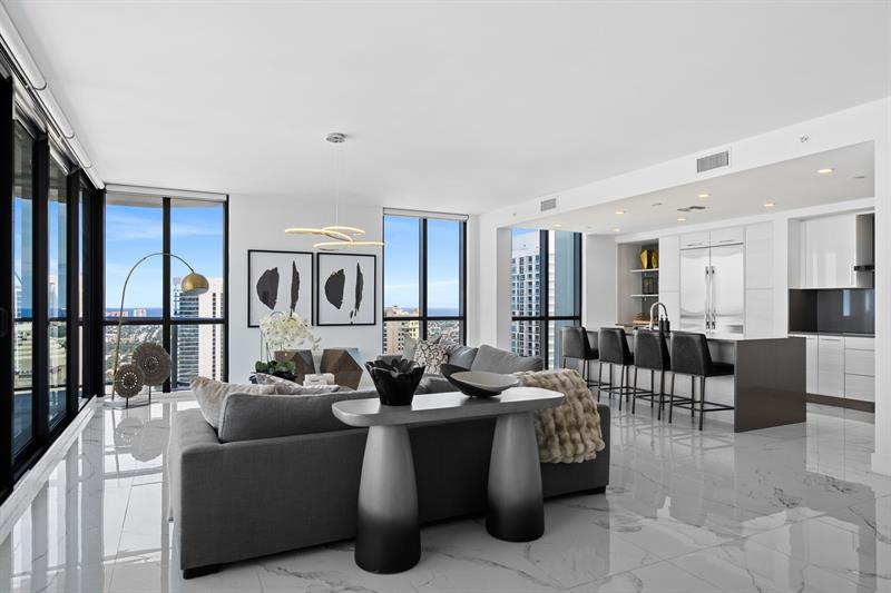 Fort Lauderdale, Florida, 33301, United States, 4 Bedrooms Bedrooms, ,5 BathroomsBathrooms,Residential,For Sale,1987961