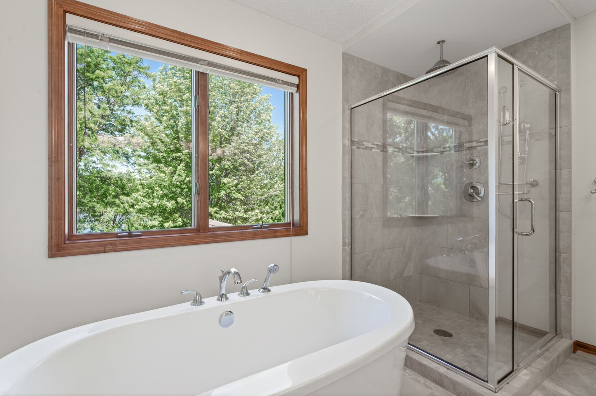  Luxury Lakeside Retreat in the Heart of Woodbury - 物件實景