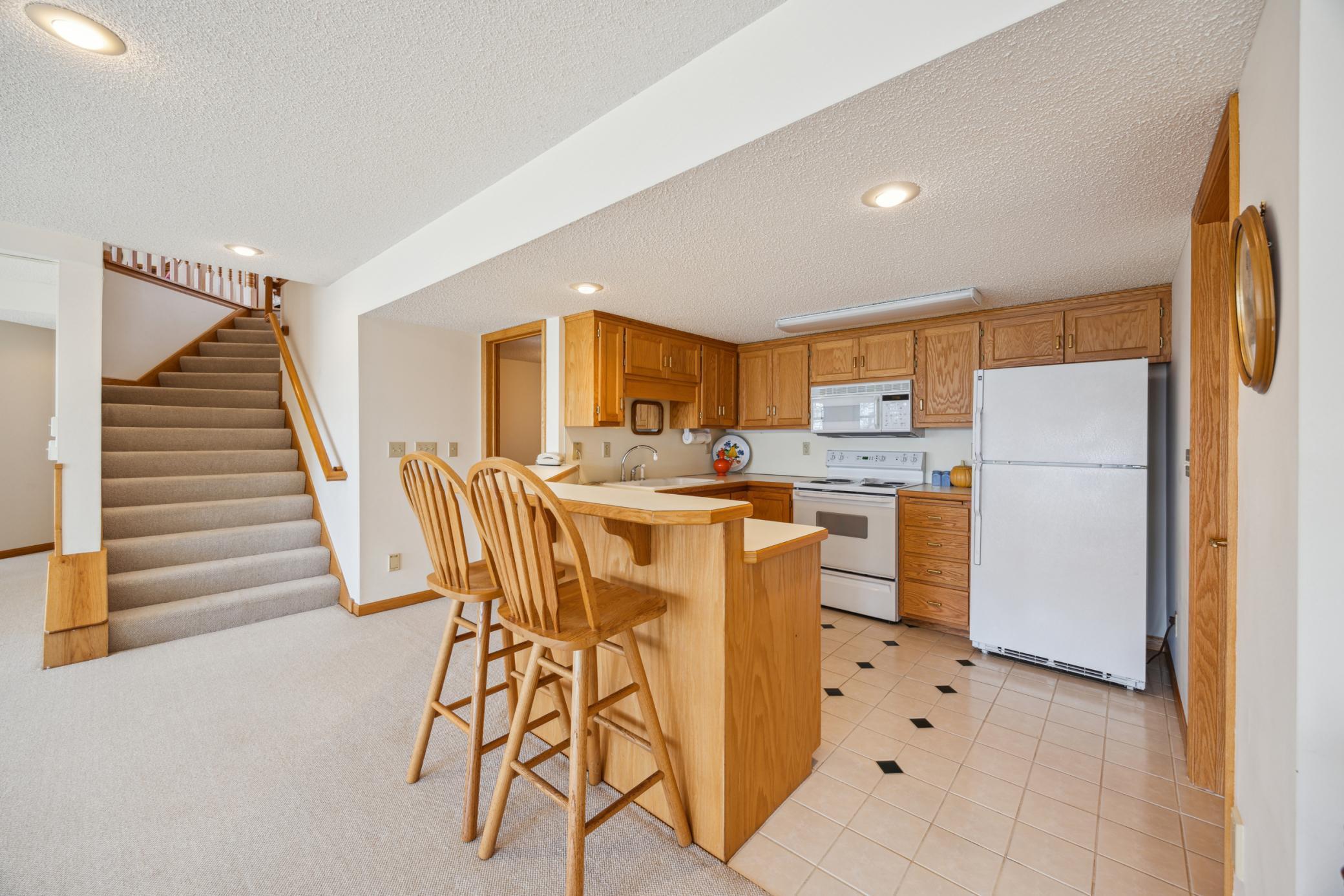 New Brighton, Minnesota, 55112, United States, 4 Bedrooms Bedrooms, ,4 BathroomsBathrooms,Residential,For Sale,1990901