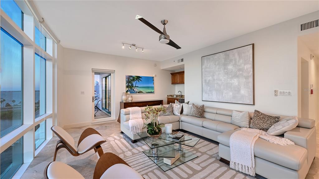 Sarasota, Florida, 34236, United States, 3 Bedrooms Bedrooms, ,4 BathroomsBathrooms,Residential,For Sale,1967677