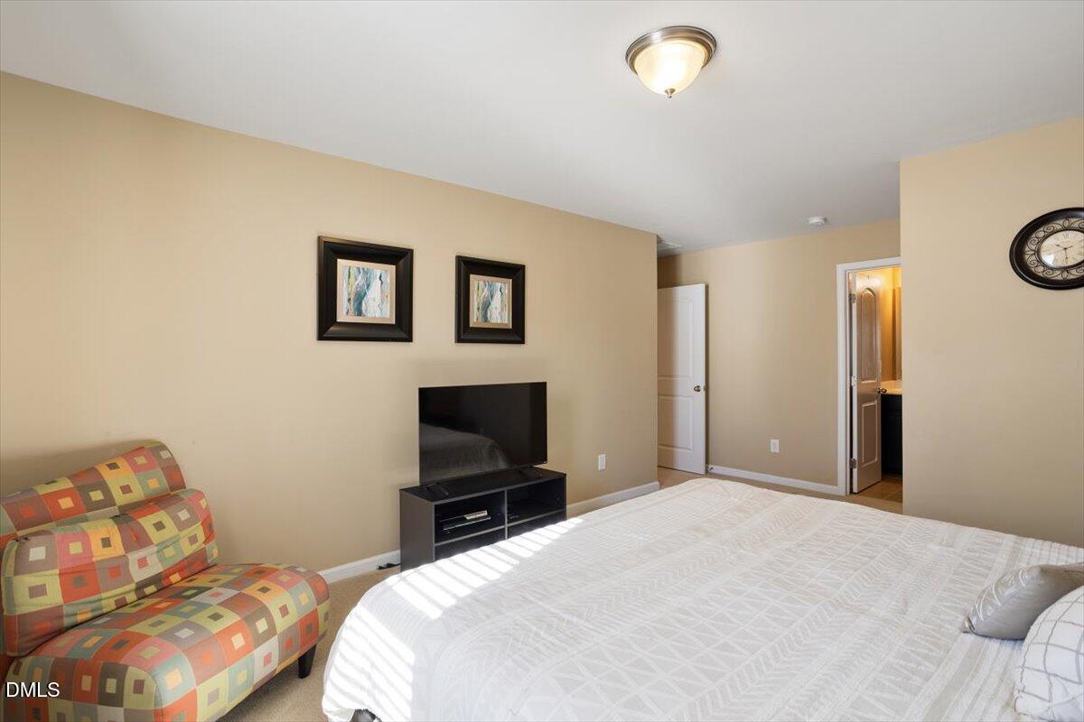 Cary, North Carolina, 27519, United States, 6 Bedrooms Bedrooms, ,4 BathroomsBathrooms,Residential,For Sale,1988083