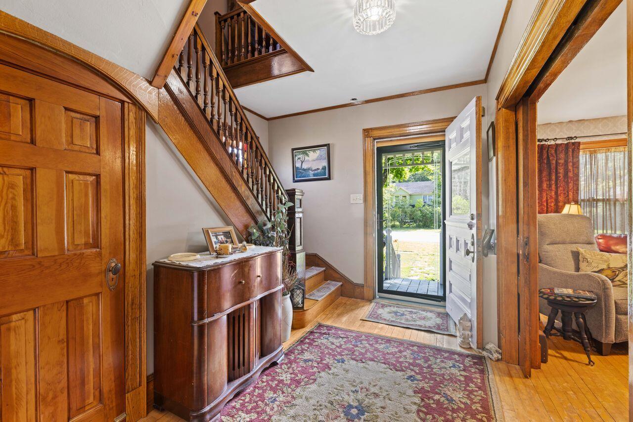 Standish, Maine, 04091, United States, 6 Bedrooms Bedrooms, ,3 BathroomsBathrooms,Residential,For Sale,1925370