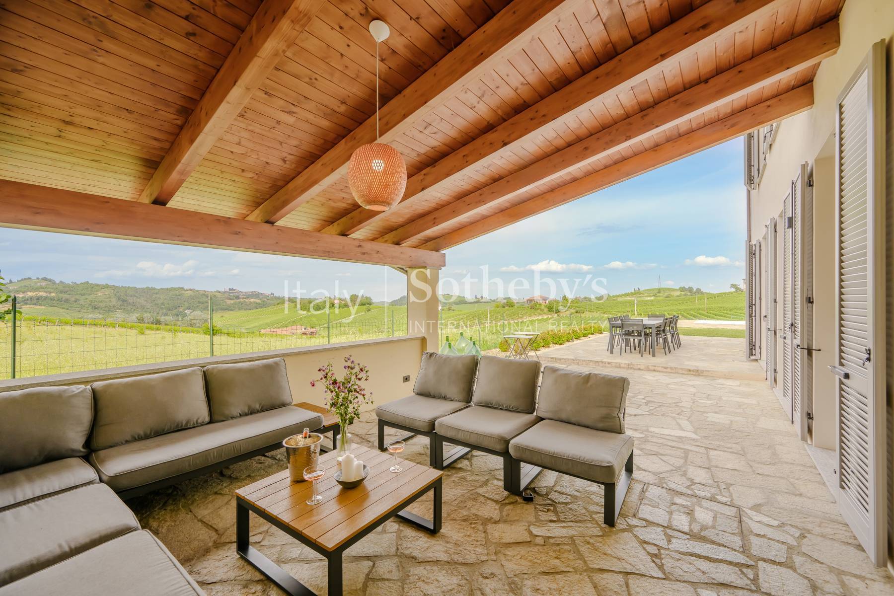  Elegant Villa amongst Nizza Monferrato