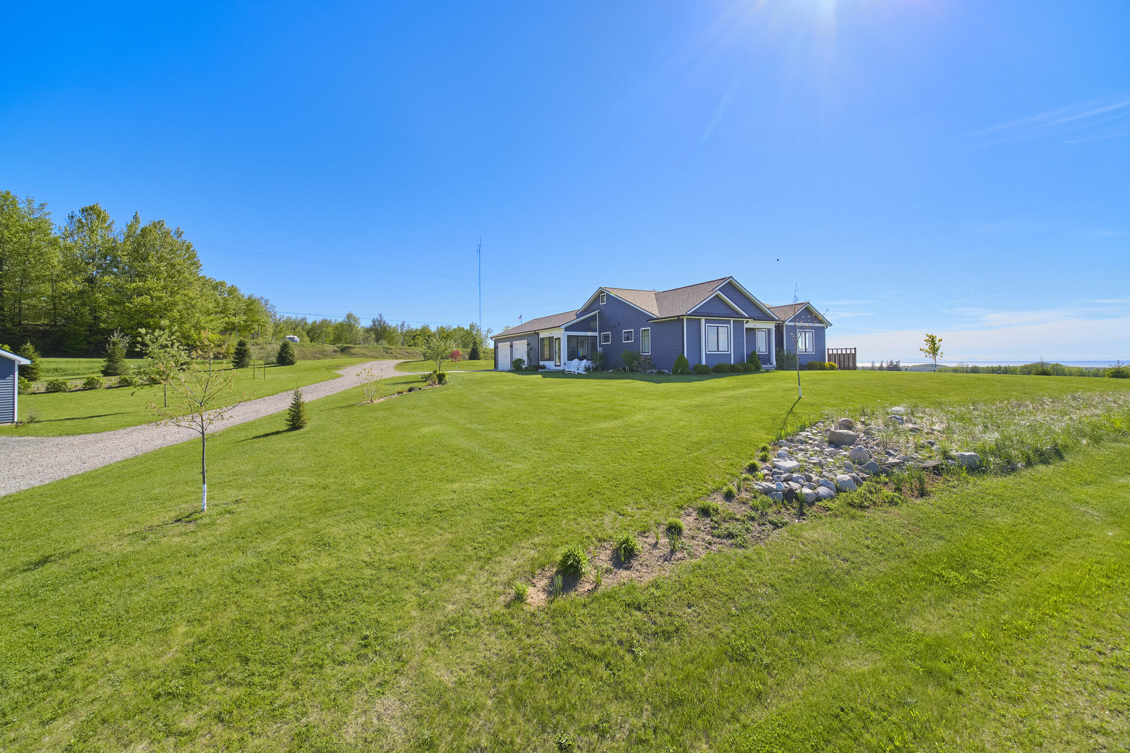 Manistee, Michigan, 49660, United States, 3 Bedrooms Bedrooms, ,2 BathroomsBathrooms,Residential,For Sale,2049083