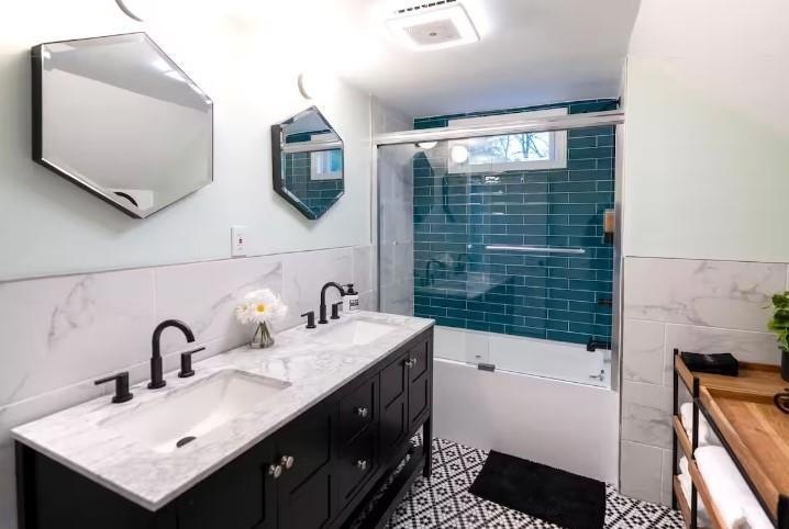 Roscoe, New York, 12776, United States, 4 Bedrooms Bedrooms, ,3 BathroomsBathrooms,Residential,For Sale,1931471