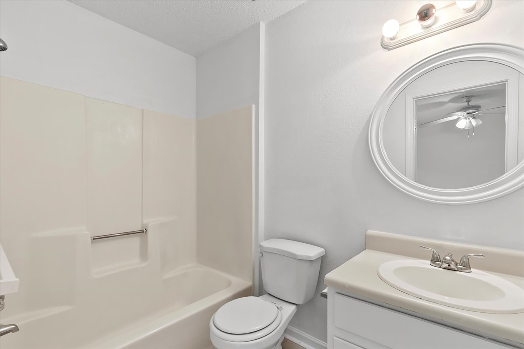  A Perfect Opportunity to Enjoy Low-Maintenance Living at Wynndowne Townhomes - 物件實景