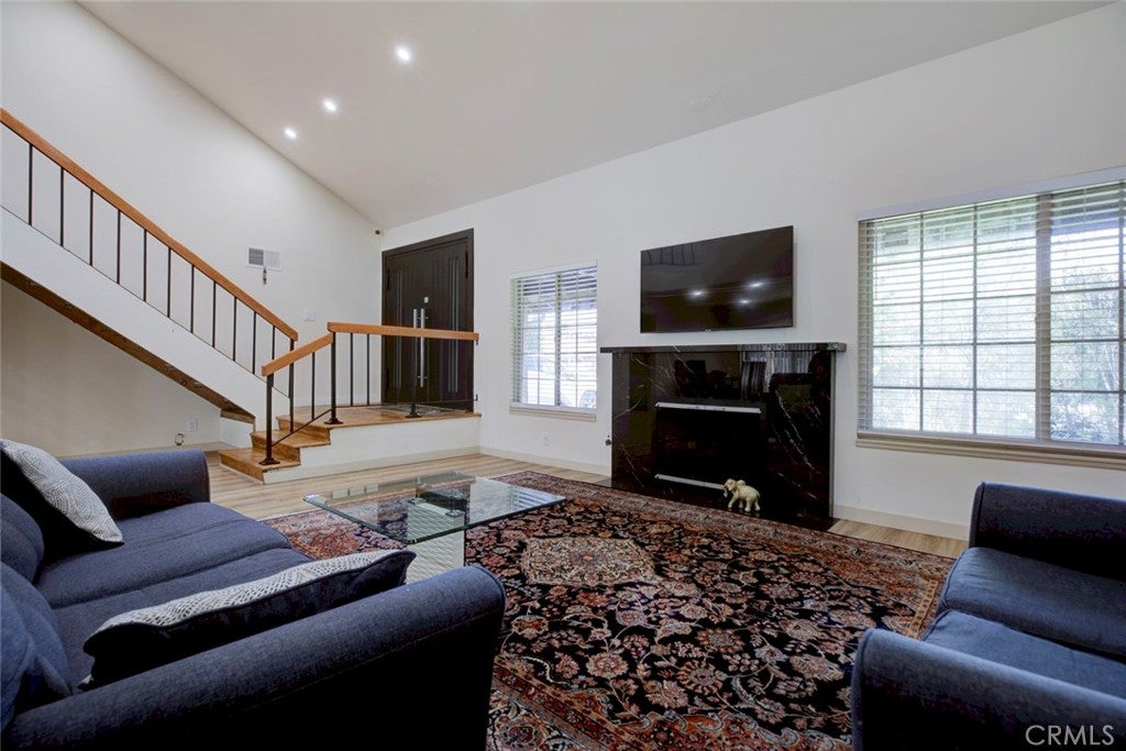 North Hills, California, 91343, United States, 4 Bedrooms Bedrooms, ,4 BathroomsBathrooms,Residential,For Sale,1997104