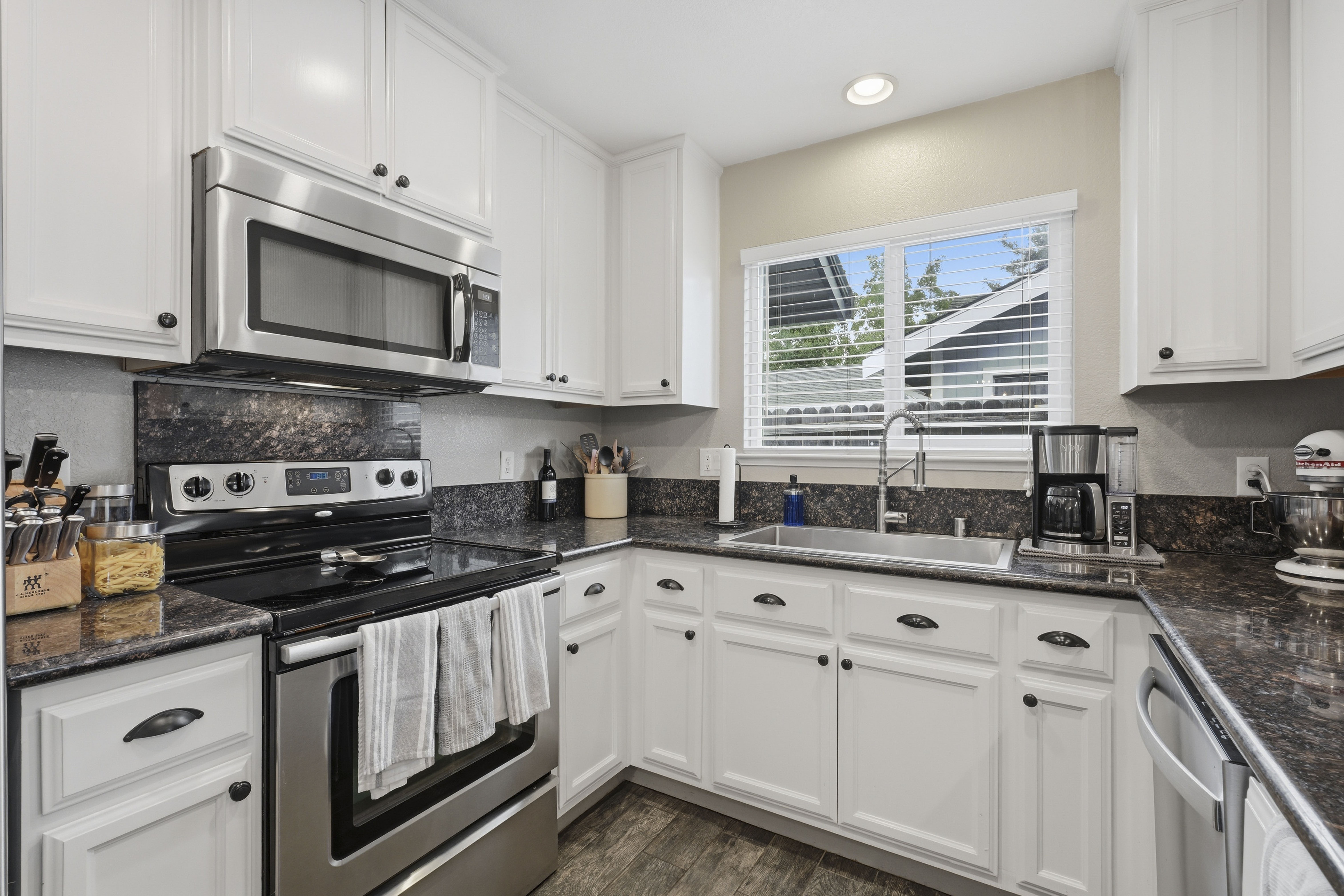 100 Winchester Court, Folsom, CA 95630 - 物件實景