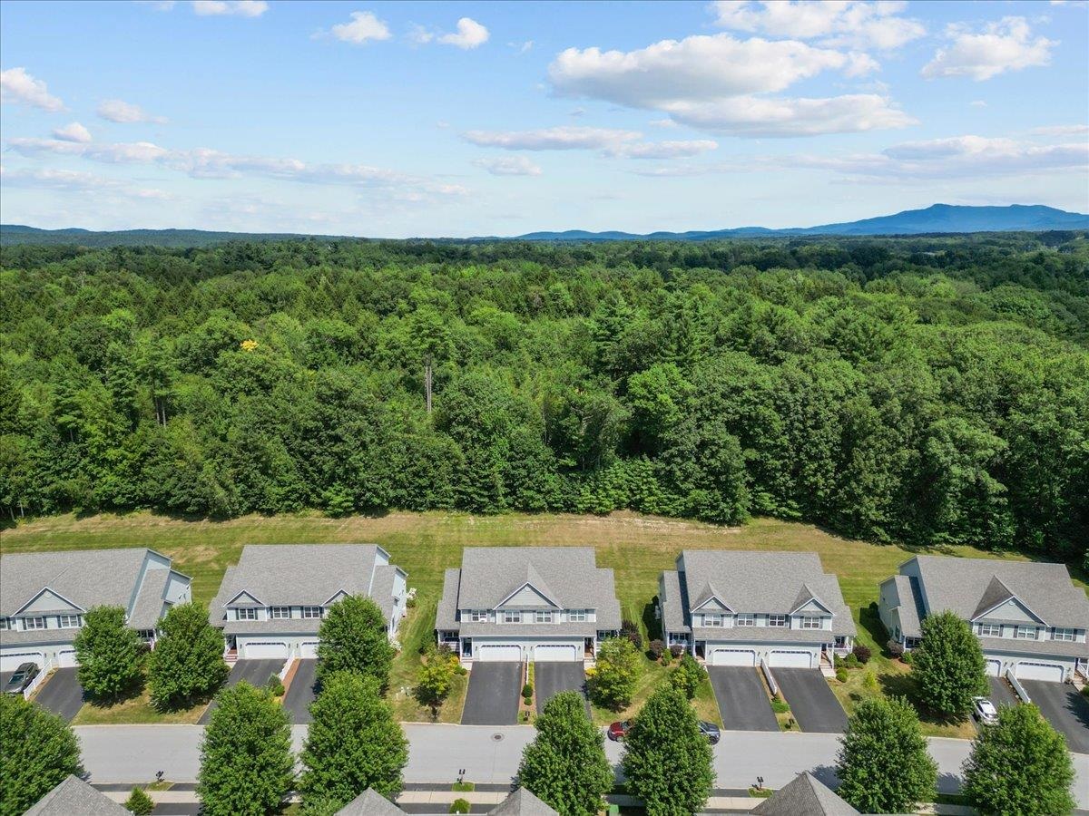 Essex Junction, Vermont, 05452, United States, 3 Bedrooms Bedrooms, ,3 BathroomsBathrooms,Residential,For Sale,1943332
