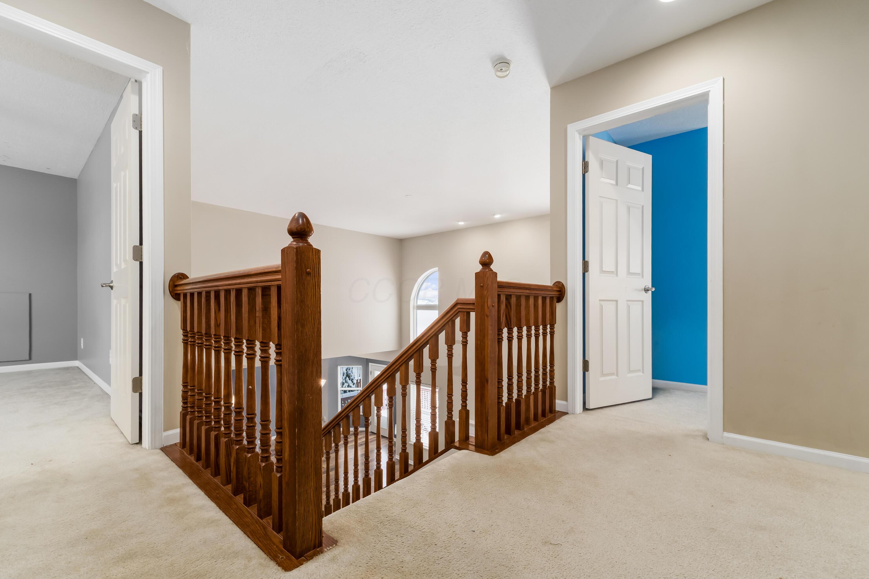 Granville, Ohio, 43023, United States, 5 Bedrooms Bedrooms, ,4 BathroomsBathrooms,Residential,For Sale,2003163