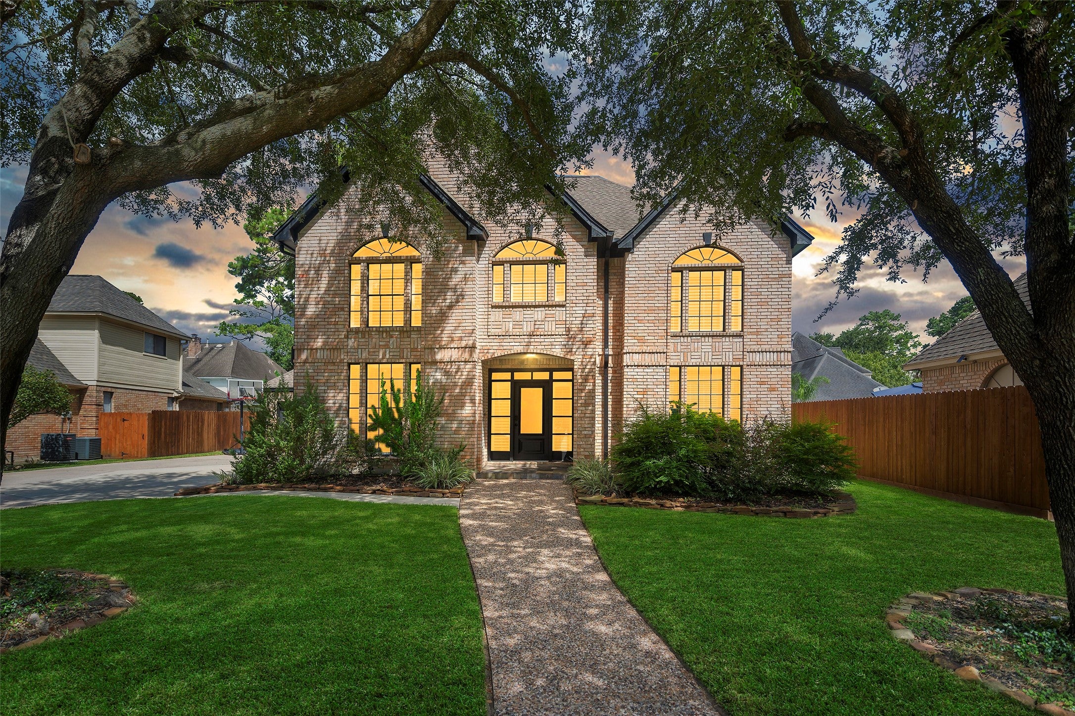 Kestrel Ct, Houston, TX 77069