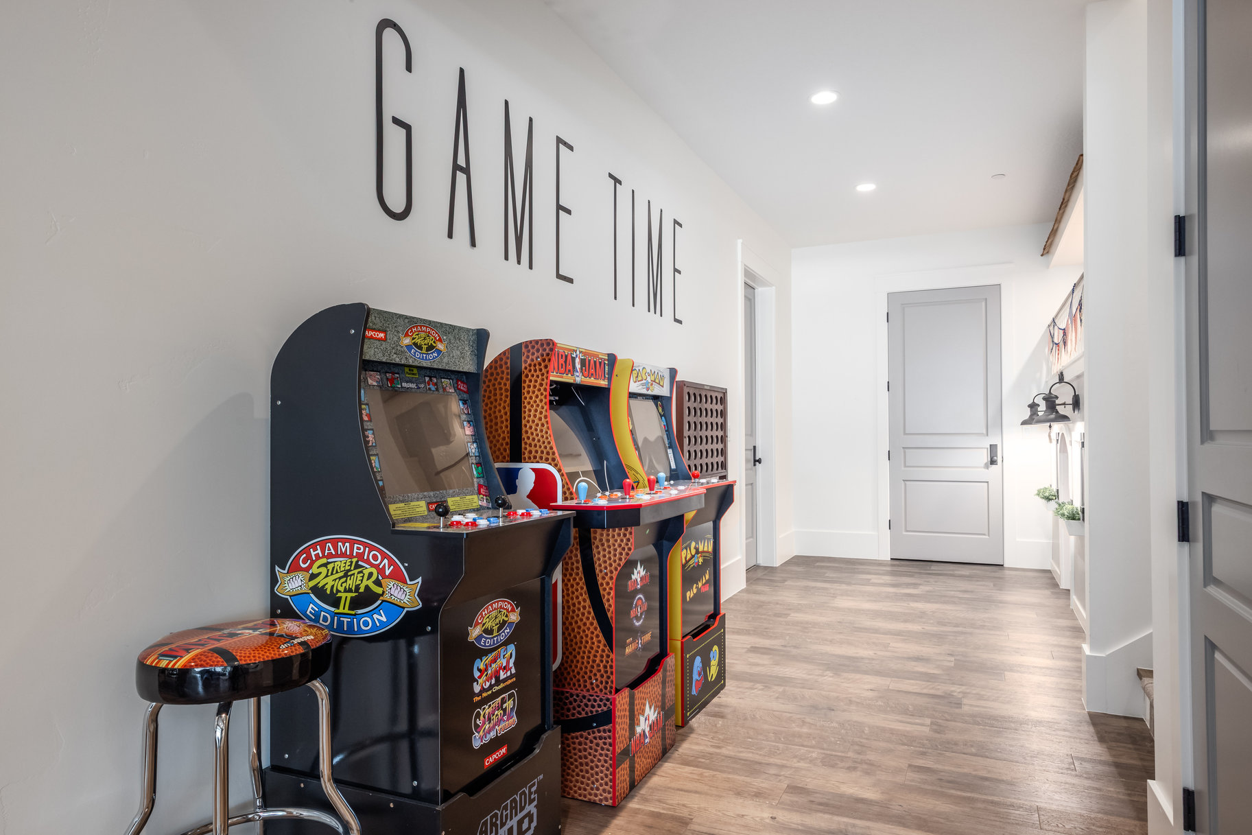  Stunning Woodland Hills Estate - 物件實景